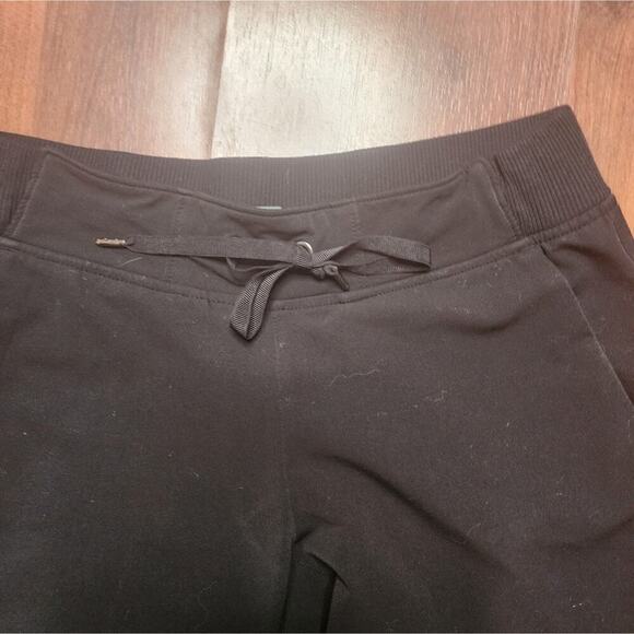 ATHLETA SIZE 4 BLACK TRACK PANTS WITH POCKETS TIE WAIST - Picture 4 of 8